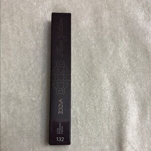 ZOEVA Black Luxe Powder Finish 132 Box